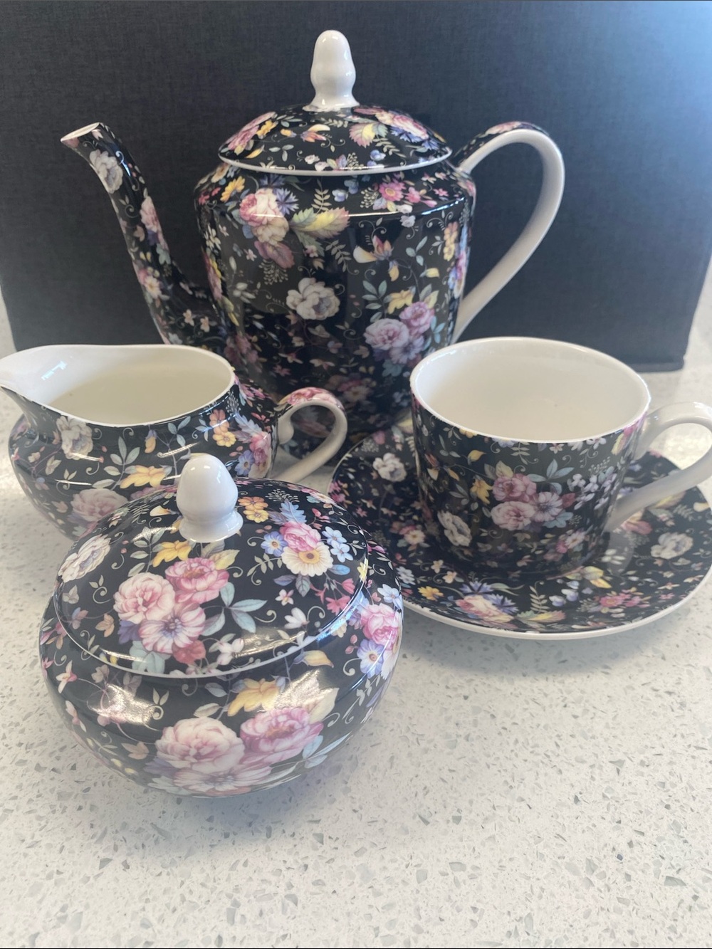 Stechcol Gracie China Black Floral Millefleur